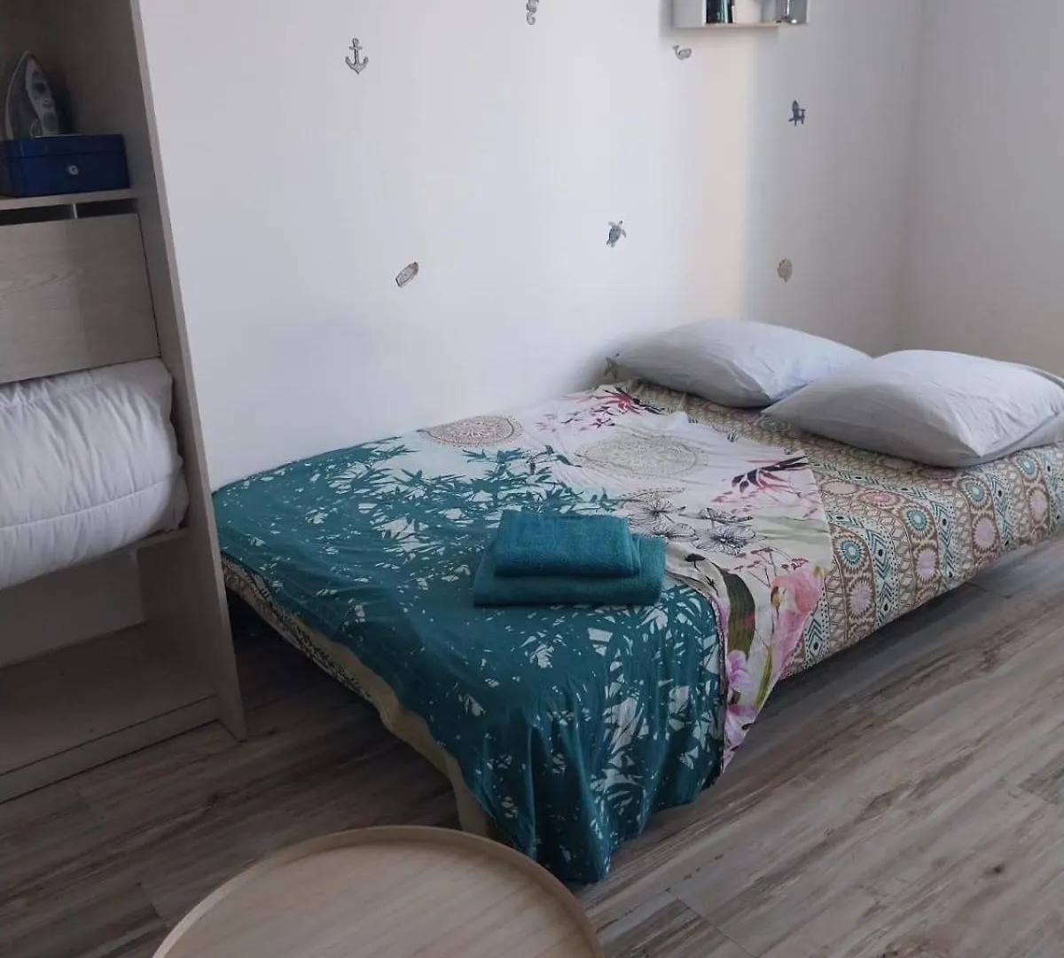 Appartement Etoile De Mer Magnifique Studio Deco Plage Et Sable Fin, Votre Sejour A Marseille Commence Ici, Centre-Ville